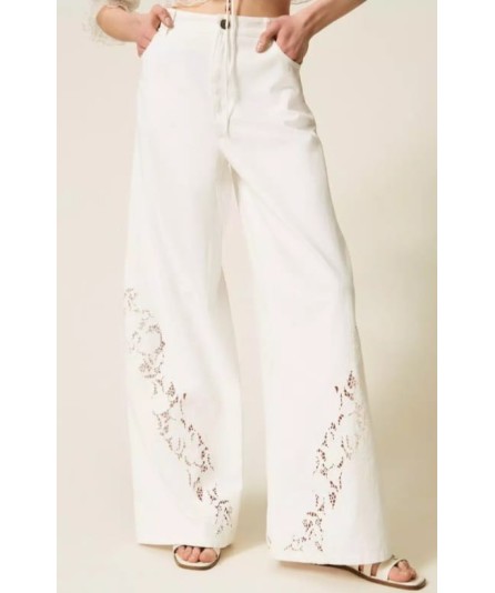TWINSET